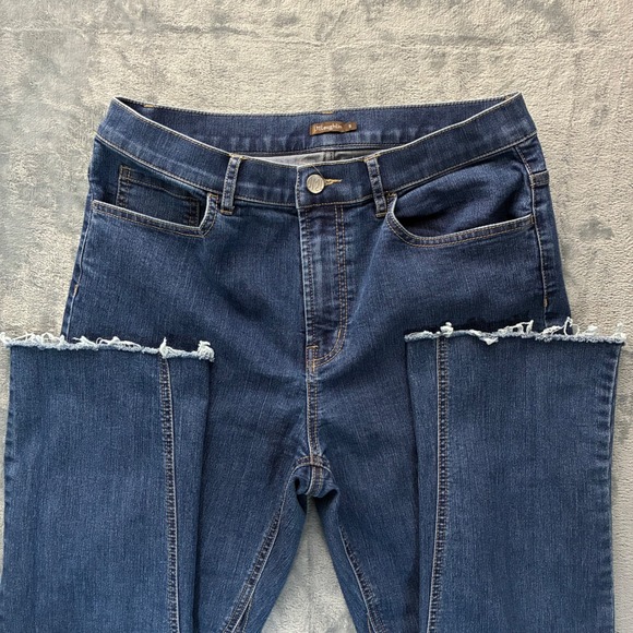J.‎ McLaughlin Twisted Hem Denim Cropped Jeans Women's 8 Raw Hem - Picture 3 of 8